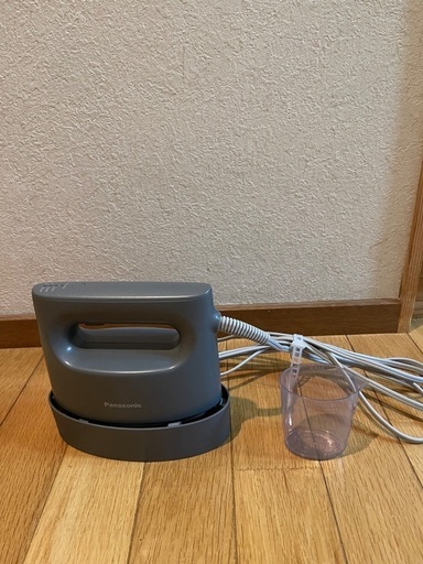 Panasonic スチームアイロン　カームグレー