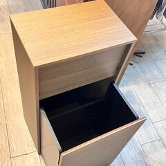 ① キャスター付き ダストボックス 45L 家具調ゴミ箱 Helios ダークブラウン ★買取帝国 志木店の画像