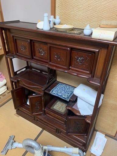 おしゃれ　飾り棚　茶箪笥