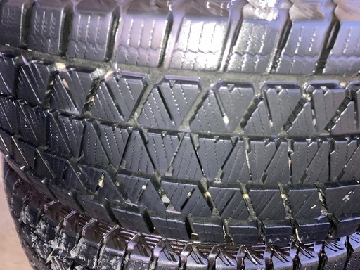 ブリヂストン ブリザック DM-V3 225/65R17 中古 4本セット