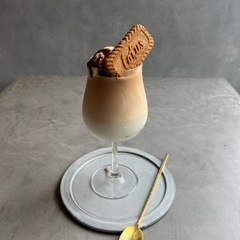 おしゃれなカフェバーの業務委託募集の画像