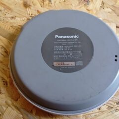 Panasonic 　ポータブルCDプレーヤー 　SL-CT520 　単４電池２本で動きます（CD再生できました)の画像