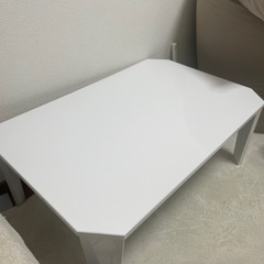 折りたたみテーブル