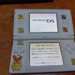任天堂 　ポータブルゲーム機 　ニンテンドーDS Lite（ソフ...