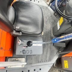 ZW80 ホイールローダー タイヤショベル 日立建機の画像