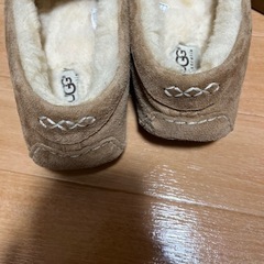 UGG アンスレー　モカシンの画像