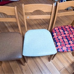 ダイニングテーブル&椅子6脚‼️の画像