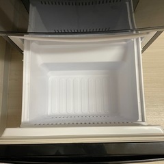 【譲渡先決定】【0円】冷蔵庫 シャープ　13年製の画像