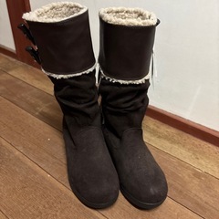 新古品タグ付き ブーツ LLの画像