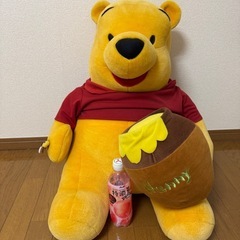 巨大プーさんぬいぐるみ