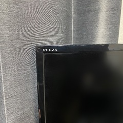 東芝　REGZA 32J7 32インチ