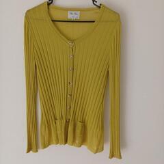 薄手カーディガン