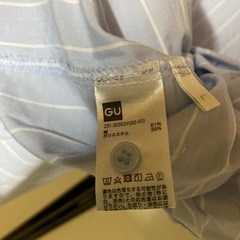 GU ストライプ柄 水色 五分袖シャツの画像