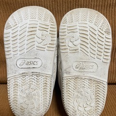 12/15まで！　アシックス　ベビーシューズ　スクスク　白　12.5㎝の画像