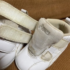 12/15まで！　アシックス　ベビーシューズ　スクスク　白　12.5㎝の画像