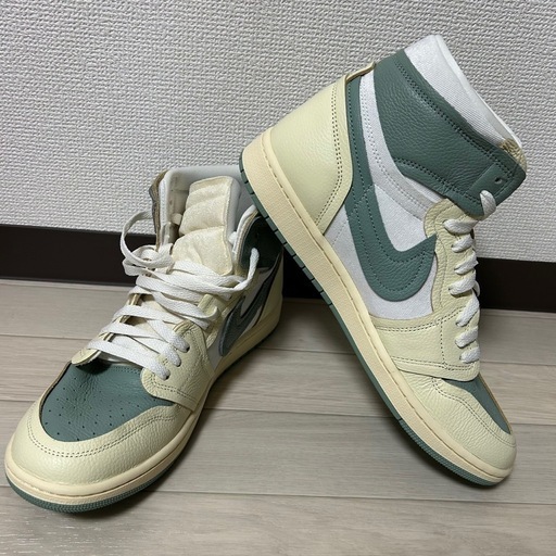 Nike Women's Air Jordan 1 High MM 