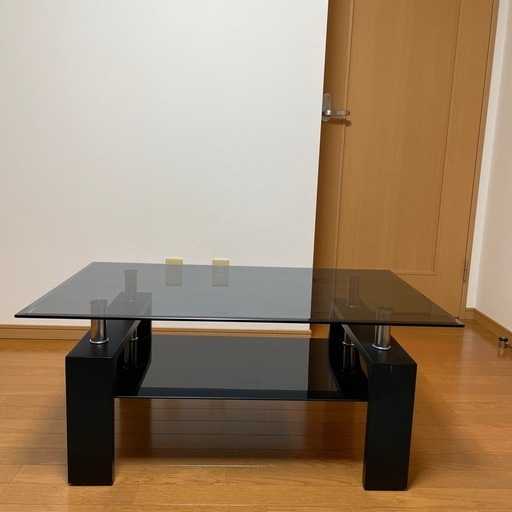 ガラステーブル