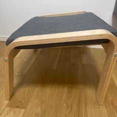 IKEA ソファ足置きの画像