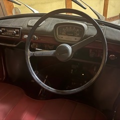 ▪️部品取り▪️スバル　昭和43年度のドアが前開き、窓は三角ありのレトロな車の画像
