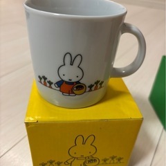 (取引中、募集停止)ミッフィー、リラックマ新品、食器セット差し上げます。の画像