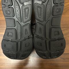 HOKA　BONDI 9　試着のみ新品の画像