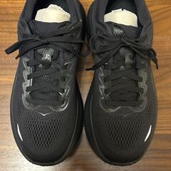 HOKA　BONDI 9　試着のみ新品