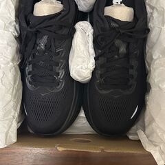 HOKA　BONDI 9　試着のみ新品の画像