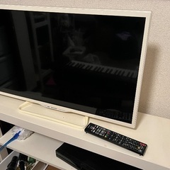 SHARP 液晶テレビの画像