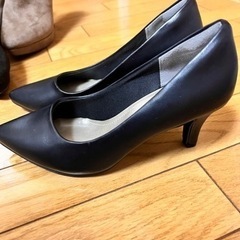 ほぼ新品24.0の画像
