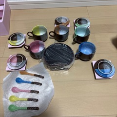 蓋付きコップの画像