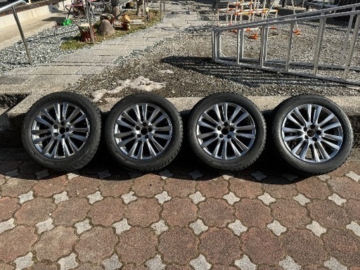 235/55/18 ハリアー純正