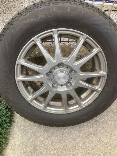 スタッドレスタイヤ 2024.01購入 ピレリ 195/65R15 スノータイヤ 4本