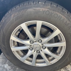 
205/65R16スタッドレスアルミセットの画像