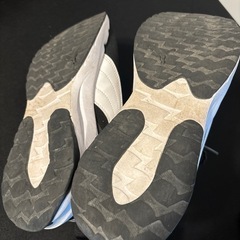 PUMAスニーカー27cmの画像