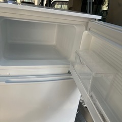 冷凍冷蔵庫 ノンフロン冷蔵庫 2ドア冷蔵庫 90L 冷凍28L 冷蔵62L comfee' RCT90　 2023年製 一人暮らし の画像