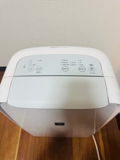 SHARP プラズマクラスター　除湿機