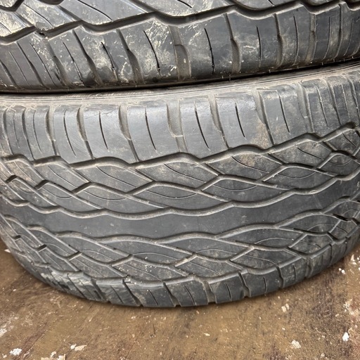 バリ山　FALKEN ZIEX S/TZ 05 305/40R22 夏タイヤ　2012年製　22インチ