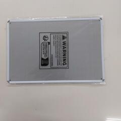 🔶新品未使用/アンティークブリキ看板　KISS 30cm×20cmの画像