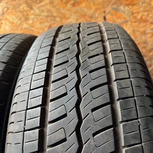 バリ山　TOYO H20 215/65R16 C 109/107R LT 夏タイヤ　2021年〜2022年製　16インチ　2本