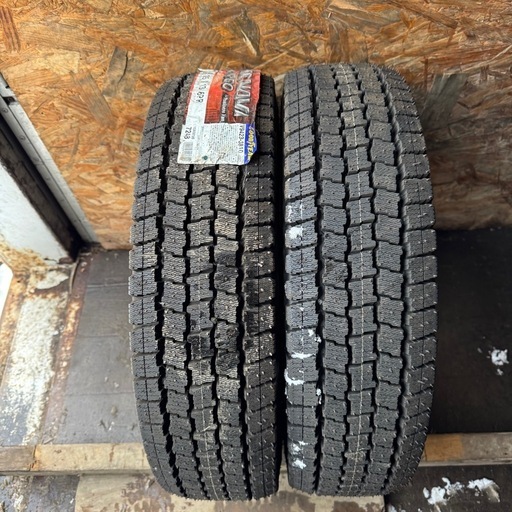 新品　GOODYEAR ICENAVI CARGO 165R13 LT 6PR スタッドレス　タイヤ 2020年製　13インチ　2本