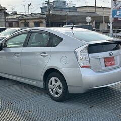 月々２万円～　自社ローン歓迎　☆30プリウスＬの画像