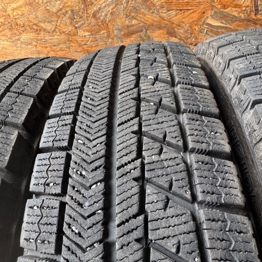 バリ山　BRIDGESTONE ブリヂストン　ブリジストン　VRX 145/80R13 スタッドレス　タイヤ　2020年製　13インチ