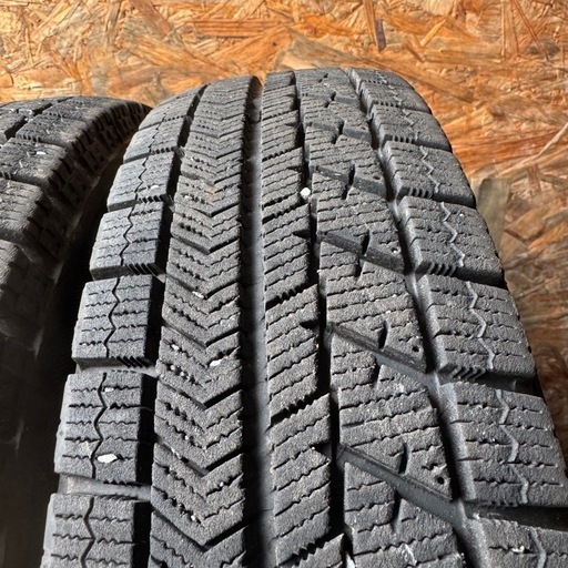 バリ山　BRIDGESTONE ブリヂストン　ブリジストン　VRX 145/80R13 スタッドレス　タイヤ　2020年製　13インチ