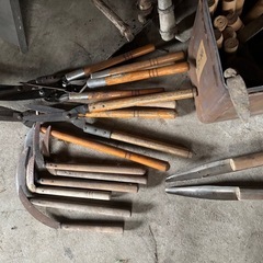 農工具　鎌、クワ等の画像