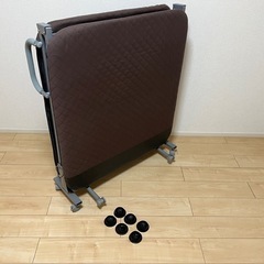 【受け渡し者決まりました】折りたたみシングルベッド