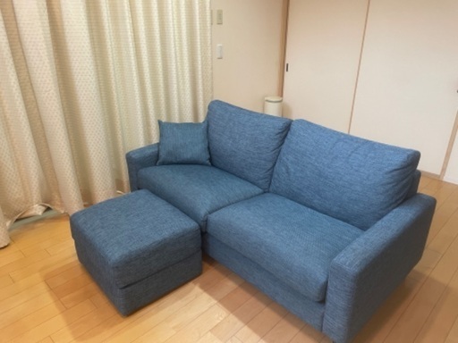 3人掛けソファ、オットマン付き