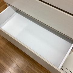 【取りに来られる方限定！！】4段チェストの画像