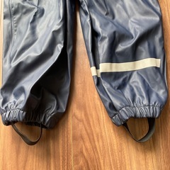 サスペンダーレインパンツ、キッズ
スキーウェアの画像