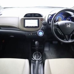 【48回払いが新登場♪今までより更にお買い求め頂き易く！】今回は【ホンダ フィット　シャトル　ハイブリッド 　スマートセレクション】をご紹介！の画像