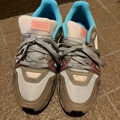 【終了】スニーカー　PUMA 27cm 位